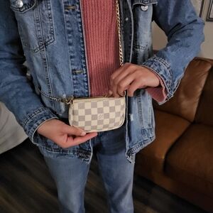 Louis Vuitton Mini Pochette Accessoires Damier Azur